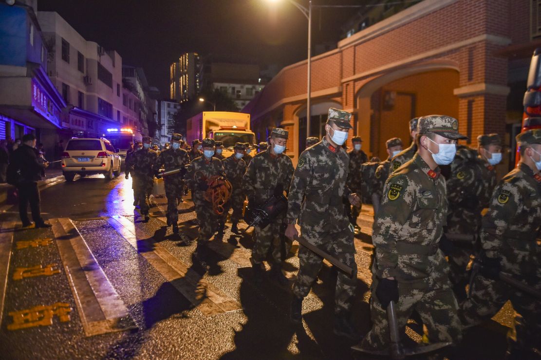 重庆武隆一食堂发生爆炸 武警官兵紧急驰援休闲区蓝鸢梦想 - Www.slyday.coM 重庆武隆一食堂发生爆炸 武警官兵紧急驰援休闲区蓝鸢梦想 - Www.slyday.coM