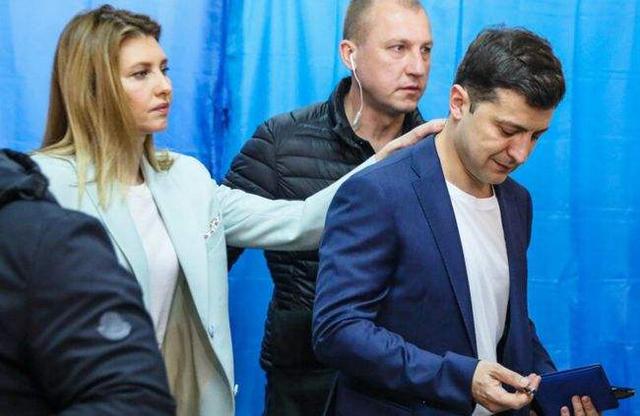 普京为何承认乌东两地区独立？俄军进入！美国给泽连斯基一个建议休闲区蓝鸢梦想 - Www.slyday.coM