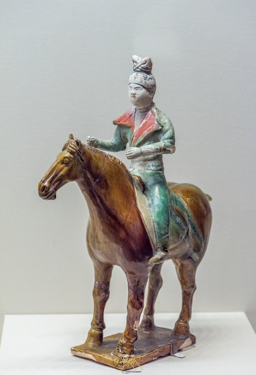 陕西历史博物馆藏· 唐代三彩女子骑马俑_高清图集_新浪网