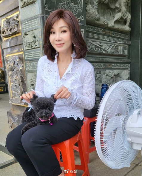 陈美凤和新男友稳定交往中新欢身份曝光