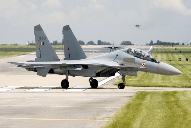 瞄着中国歼休闲区蓝鸢梦想 - Www.slyday.coM