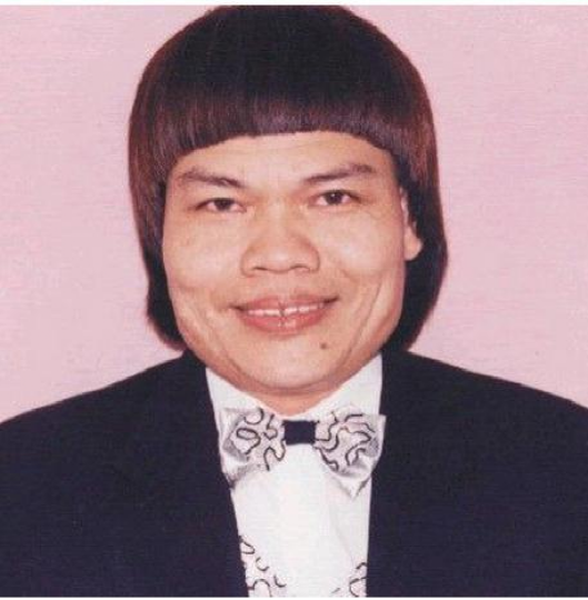 金牌配角八两金携儿子忙捞金,父子搭档做网红,26岁儿子高大秀气休闲区蓝鸢梦想 - Www.slyday.coM 金牌配角八两金携儿子忙捞金,父子搭档做网红,26岁儿子高大秀气休闲区蓝鸢梦想 - Www.slyday.coM