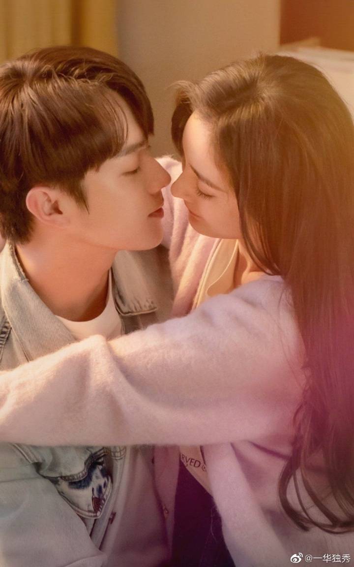 杨幂与小10岁许凯吻戏曝光,姐弟恋选角讨巧,两人究竟谁沾谁的光__财经