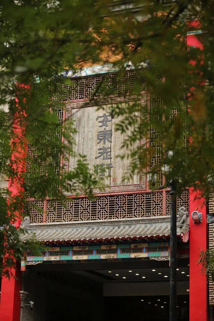 一个夏天都没出门？不如做一回“第一个看秋色的人”，可好？休闲区蓝鸢梦想 - Www.slyday.coM