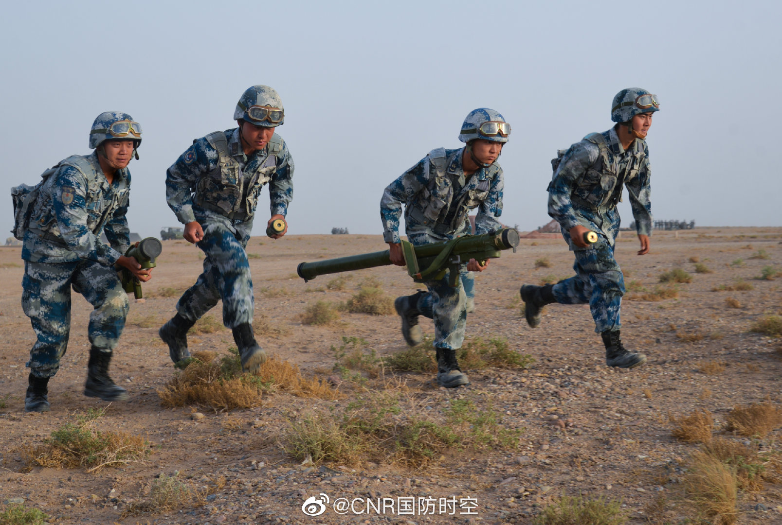广西桂林空降兵部队图片