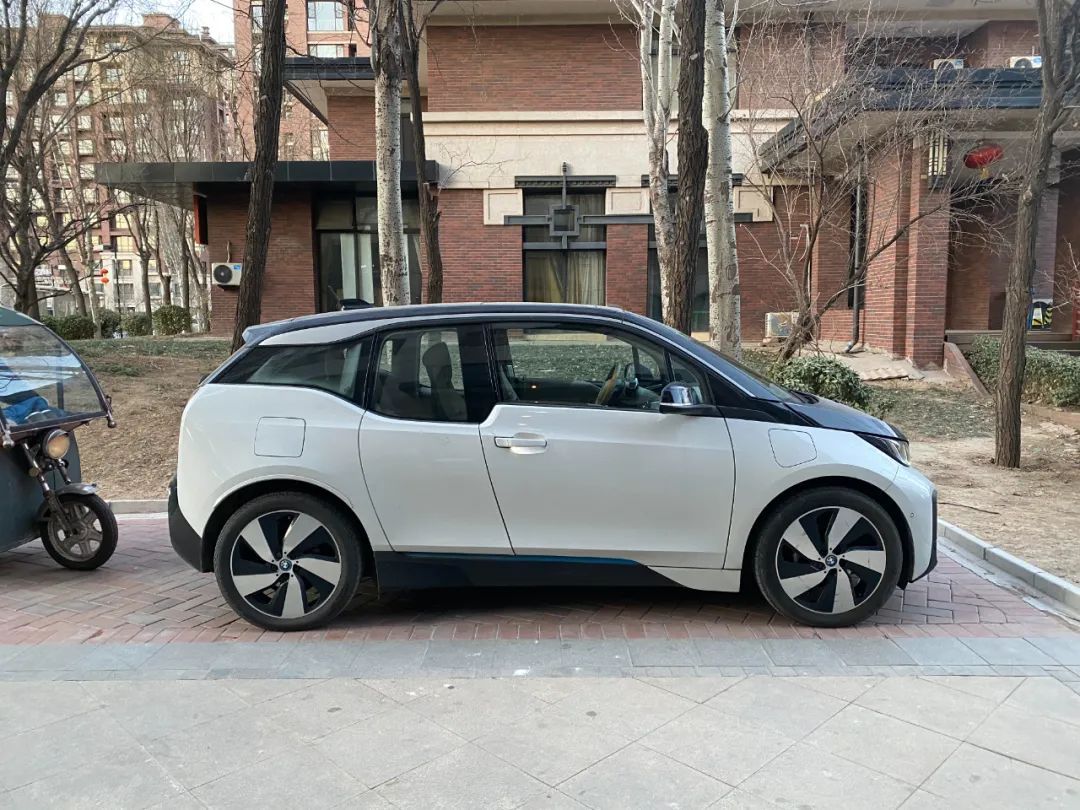 Bmw I3 回到未来 新浪汽车 Bmw I3 回到未来 新浪汽车