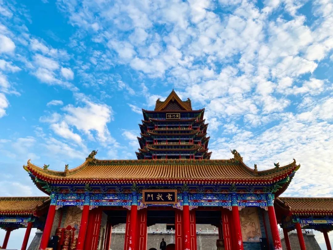 吴忠酒店住宿指南及优质服务推荐，吴忠酒店里怎么叫妹子