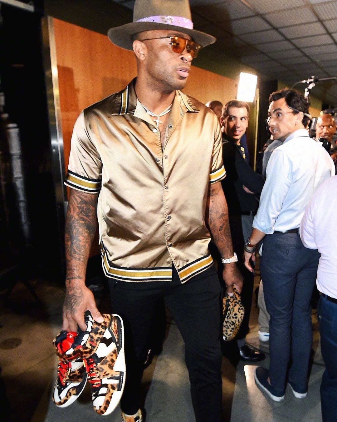 lebron 2 animal pack