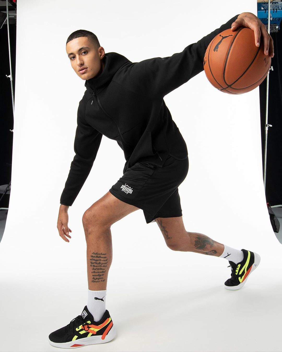 库兹马拍摄puma球鞋广告_高清图集_新浪网