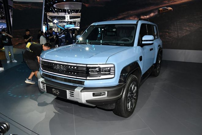 新能源汽车“掘金地”？成都车展多款硬派越野同台竞技