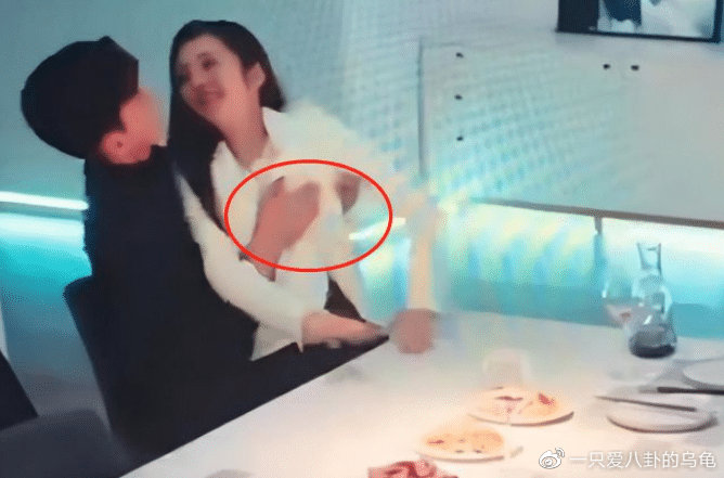 人民网点名批评张翰新剧,豆瓣却有2500人打五星好评,为何?休闲区蓝鸢梦想 - Www.slyday.coM 人民网点名批评张翰新剧,豆瓣却有2500人打五星好评,为何?休闲区蓝鸢梦想 - Www.slyday.coM