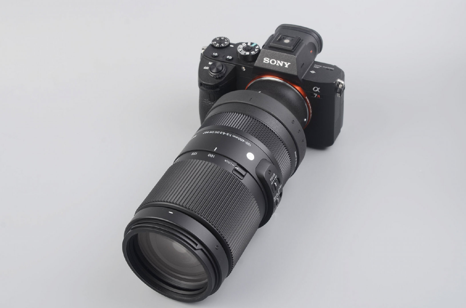 适马100-400mm f5-6.3 dg dn os外观图赏