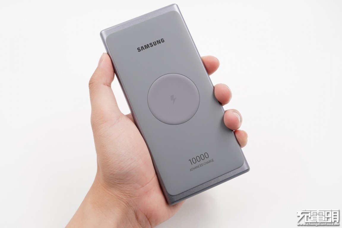 支持note10无线快充和25w快充这款399元的三星充电宝觉得怎么样