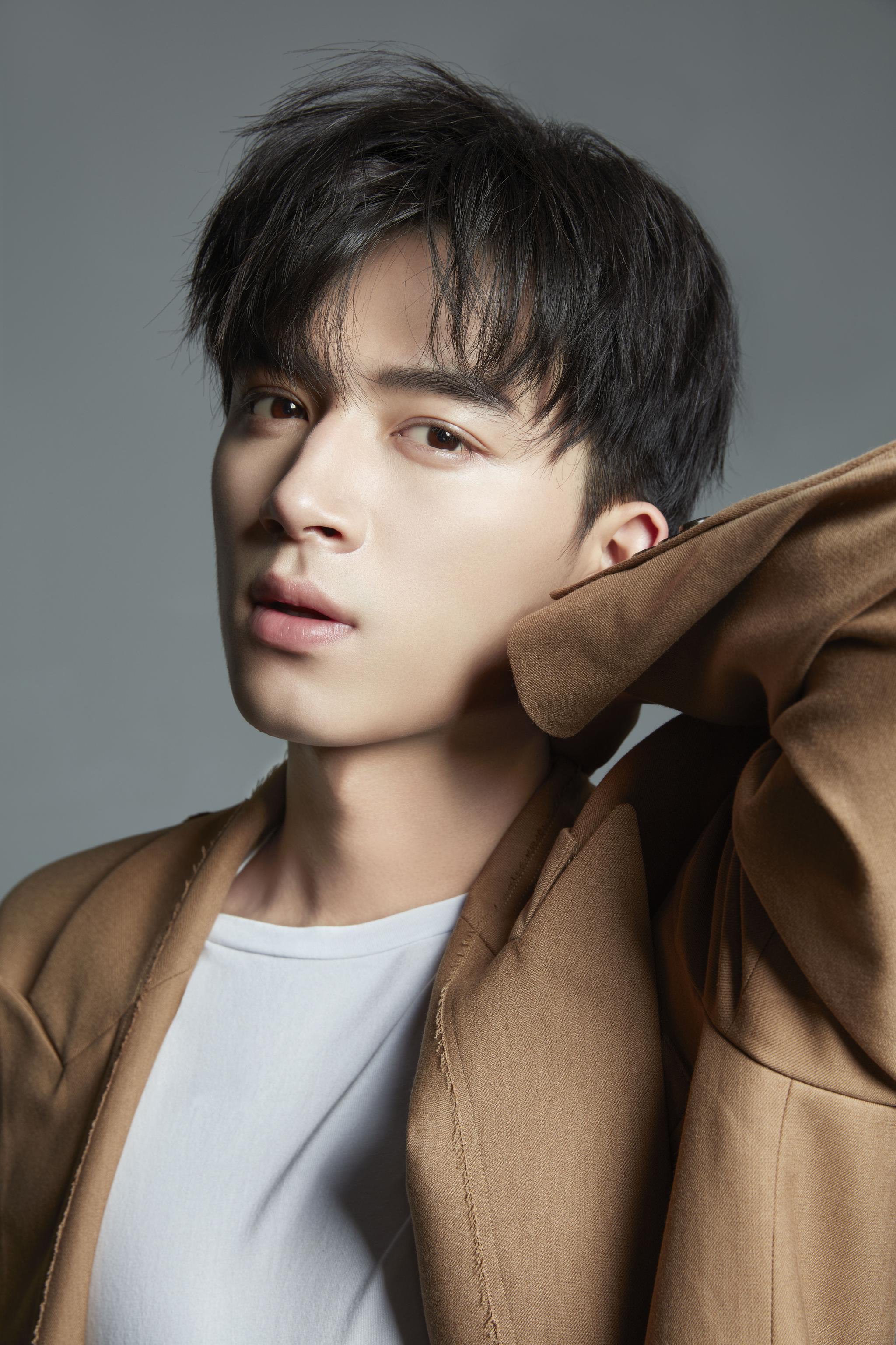 欢娱影视演员@王星越 新戏《公子倾城》今日杀青