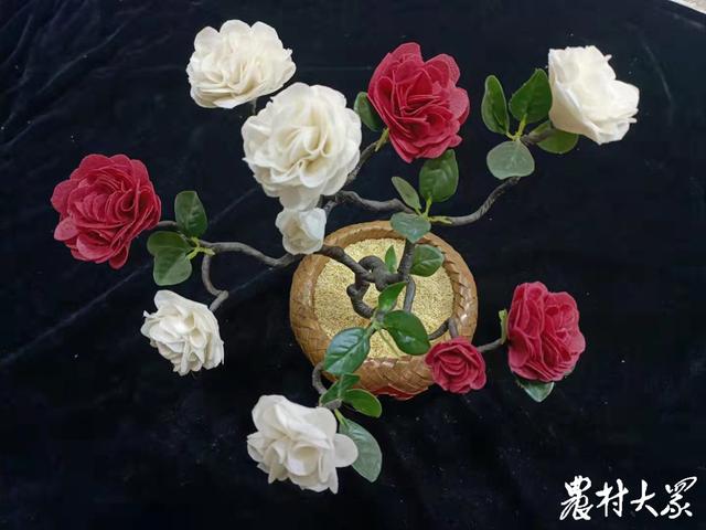 山东手造｜不止“卷万物”，她用煎饼卷出一个“花花世界”休闲区蓝鸢梦想 - Www.slyday.coM