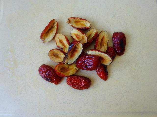 这是秋季必吃的甜羹,做的时候多加一步,不仅味道好,功效更完美休闲区蓝鸢梦想 - Www.slyday.coM 这是秋季必吃的甜羹,做的时候多加一步,不仅味道好,功效更完美休闲区蓝鸢梦想 - Www.slyday.coM