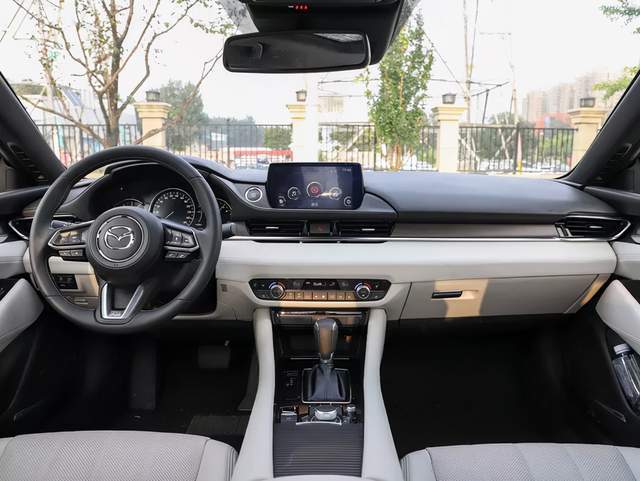 20万落地买2.0T+9AT，合资B级车大牌又实惠，开过都说好！