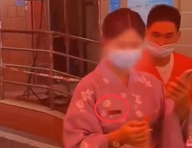 厦门一女子穿和服做核酸检测 被志愿者劝阻：换了衣服再来休闲区蓝鸢梦想 - Www.slyday.coM