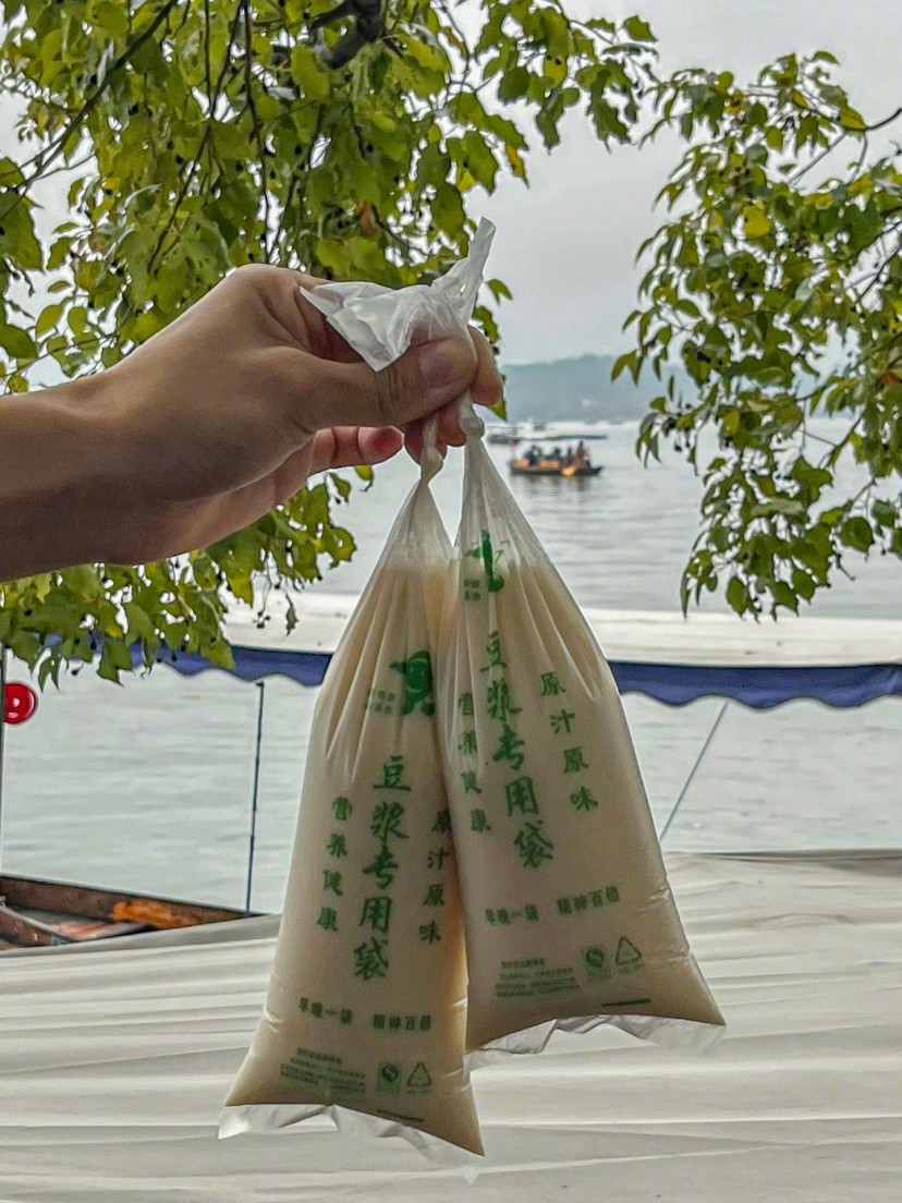 杭州谁小时候没喝过这种袋装甜豆浆的_高清图集_新浪网