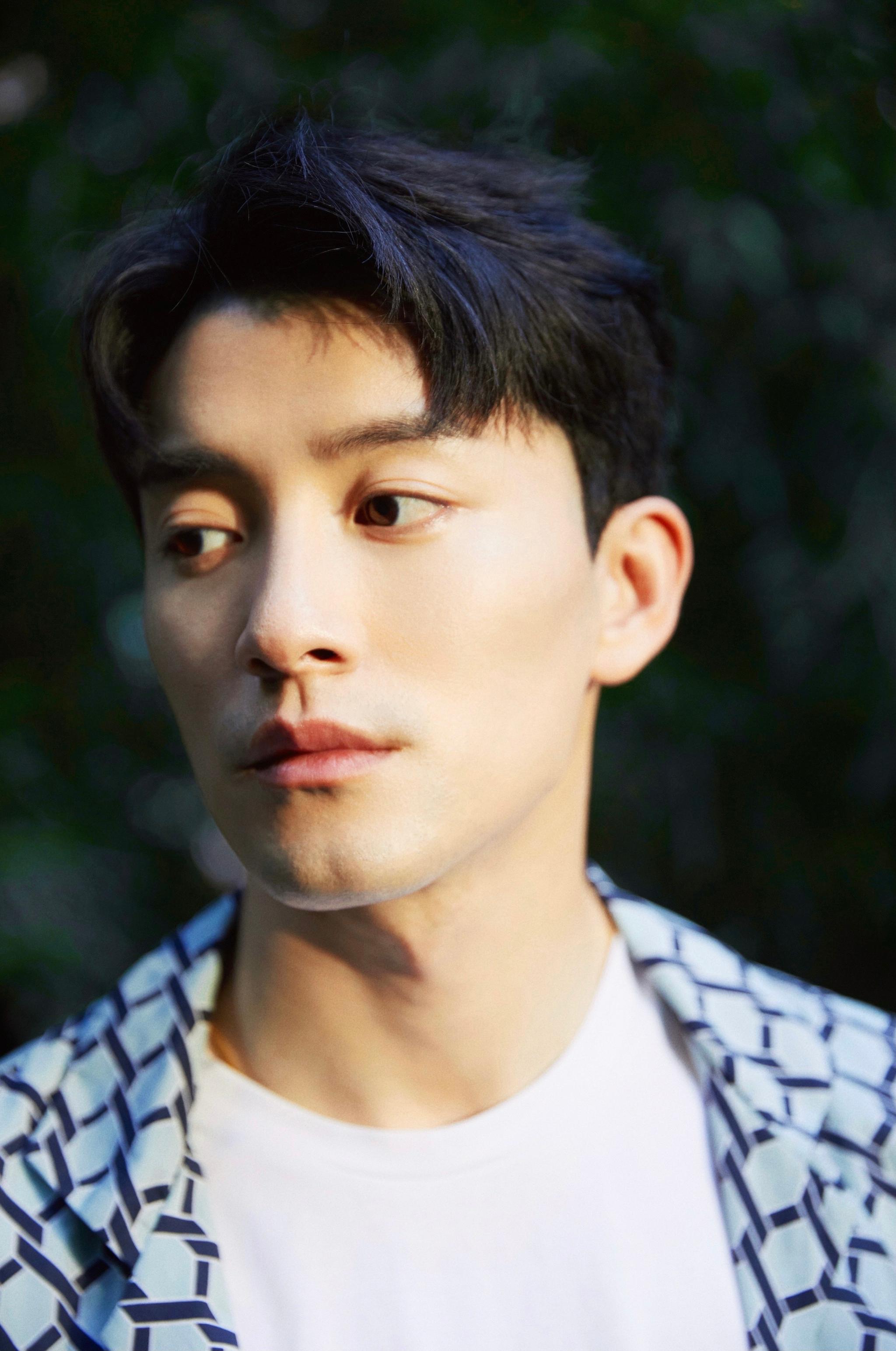 秋日微风下,光影寸许间95|微风|陈奕龙|光影_新浪新闻