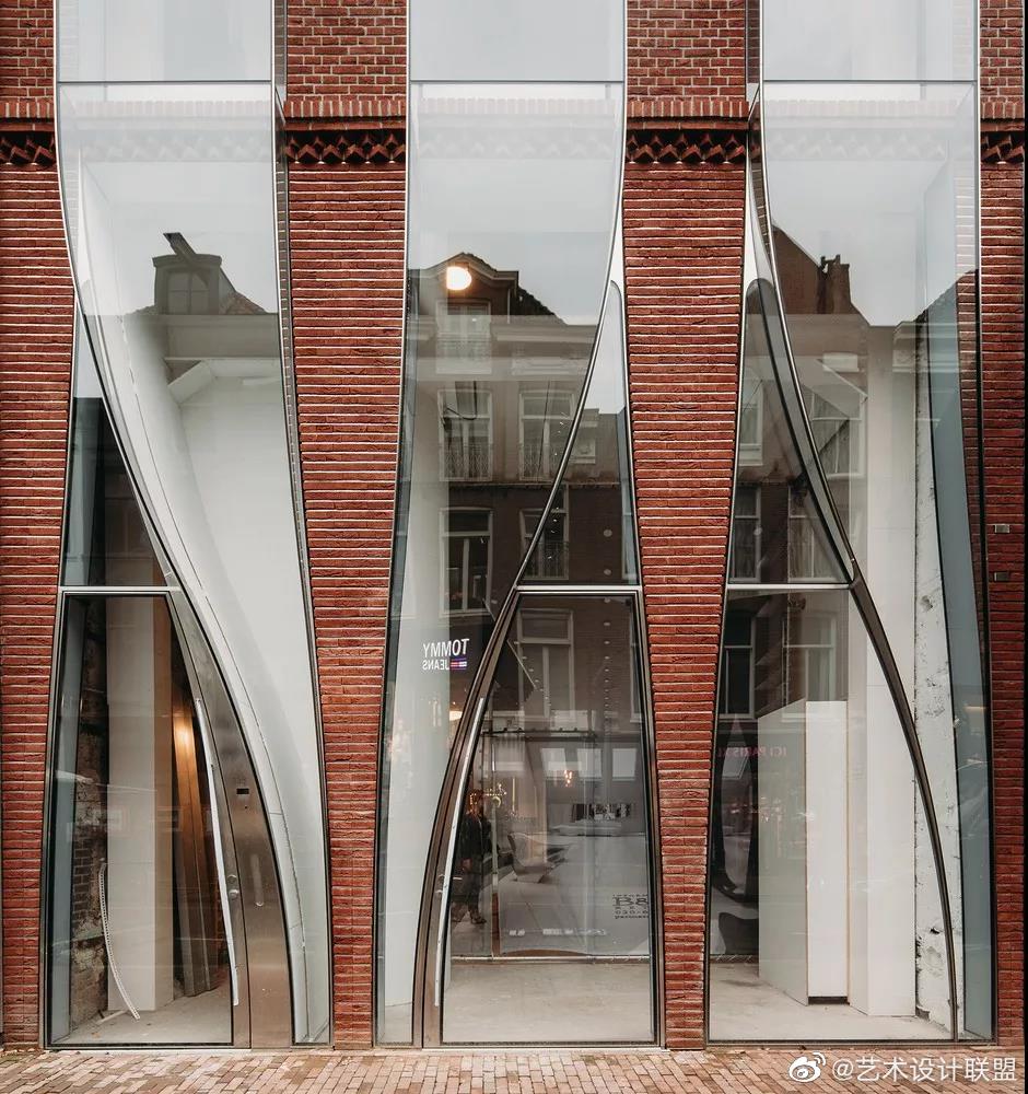 c.hoofstraat 外立面改造……__财经头条