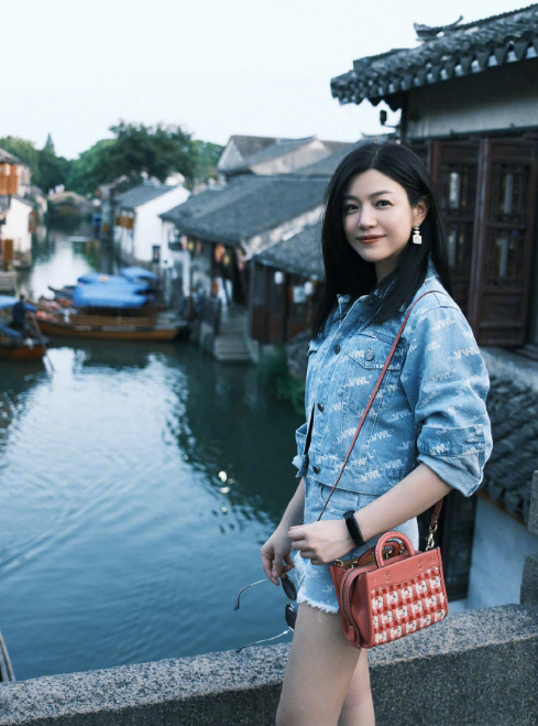 被曝9月底与陈晓官宣离婚,陈妍希谈老公儿子秀幸福,称想要二胎休闲区蓝鸢梦想 - Www.slyday.coM 被曝9月底与陈晓官宣离婚,陈妍希谈老公儿子秀幸福,称想要二胎休闲区蓝鸢梦想 - Www.slyday.coM