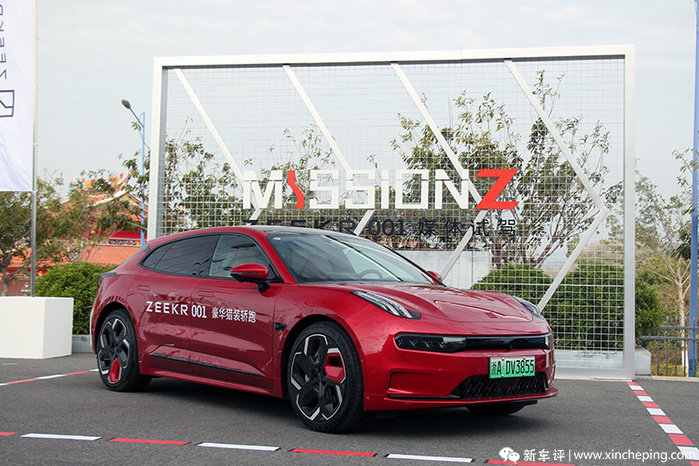 极氪001对比宝马3系 30万选新势力还是传统豪车？