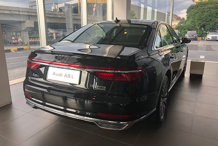 抢先看2020款奥迪a8有钱一定要买台