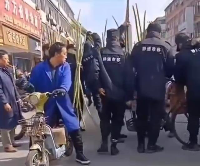 抢老人甘蔗外包公司承包费2千多万 甘蔗被抢事件最新消息！老人卖甘蔗被抢当地政府登门道歉休闲区蓝鸢梦想 - Www.slyday.coM