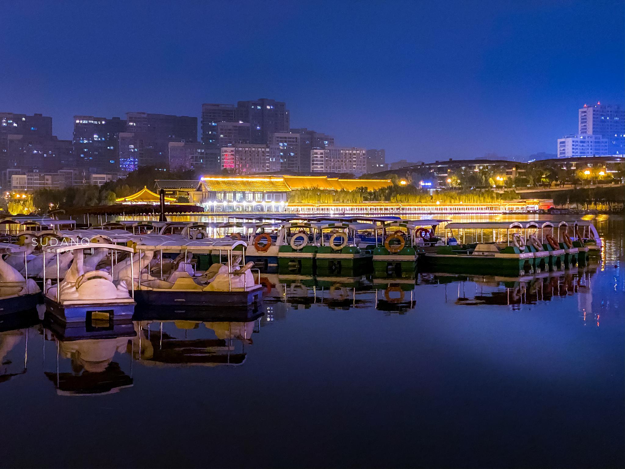 故地重游,夜游曲江池遗址公园,此处风光