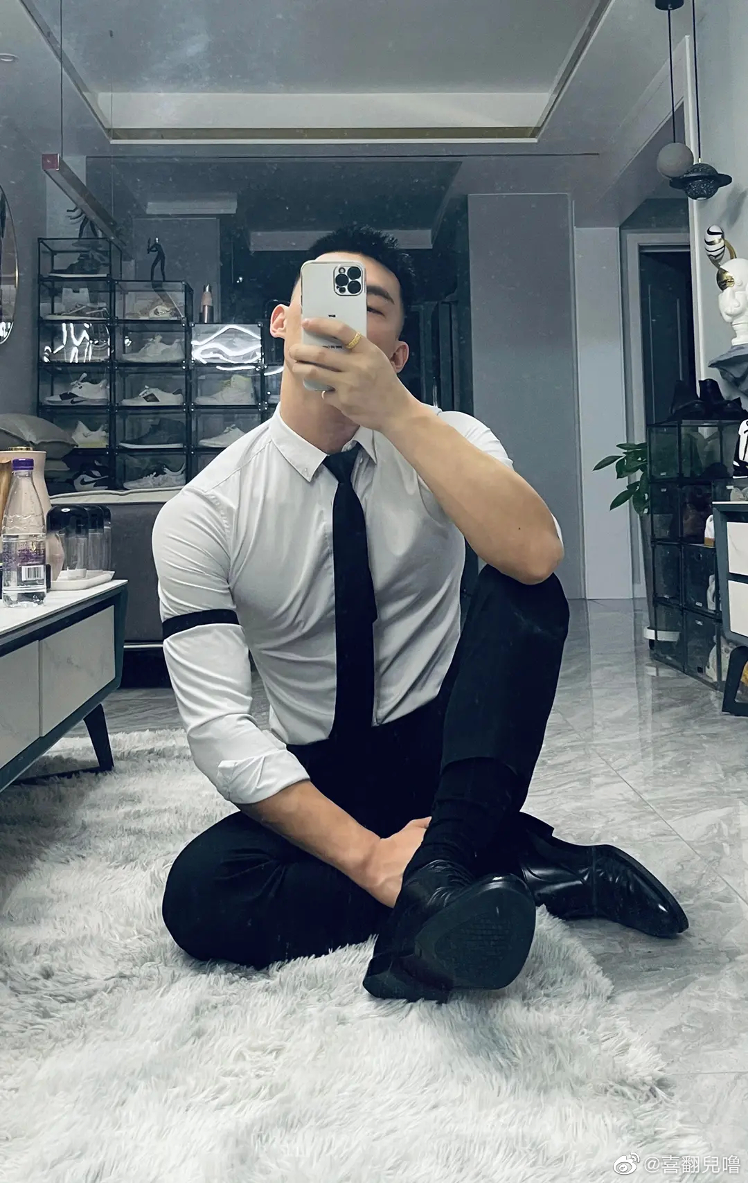 东北187肌肉公0天花板