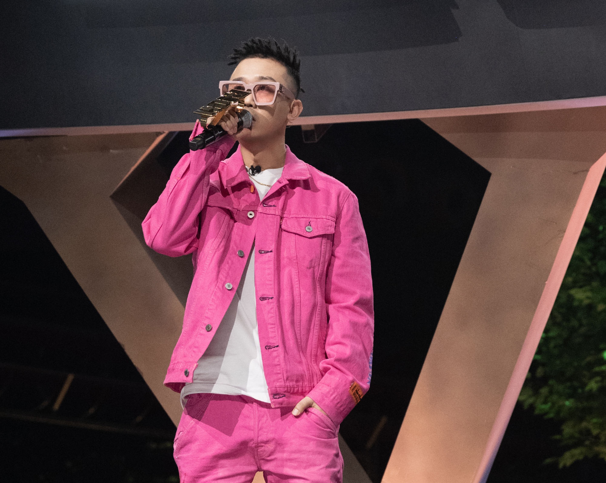 刘聪演唱会门票被秒空,不算说唱领军人物gai,国内rapper他最火