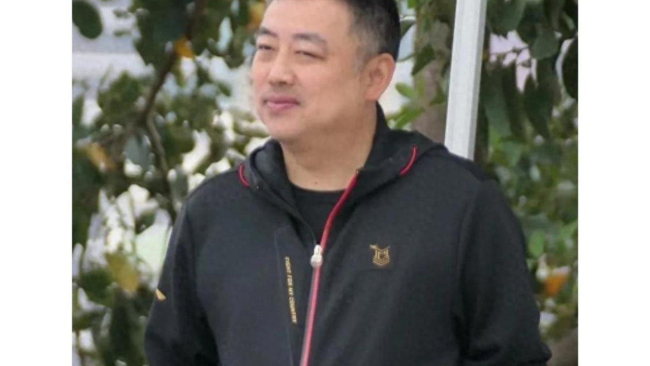 离开国乒任职,36年生涯结束!刘国梁如今的级别年薪多少|刘国梁|国乒|乒协|乒乓球|男单_新浪新闻