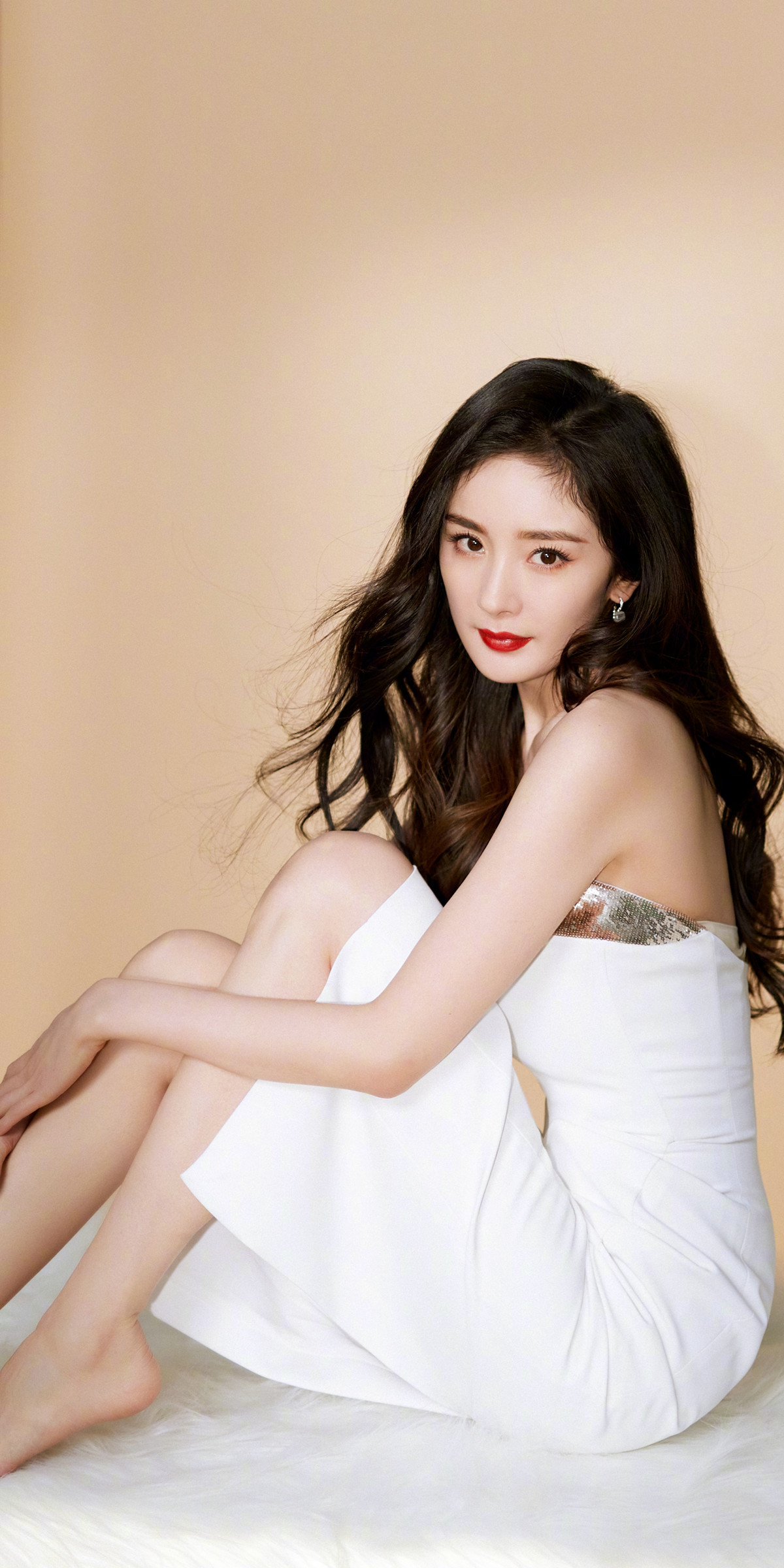 杨幂素雅长裙壁纸写真