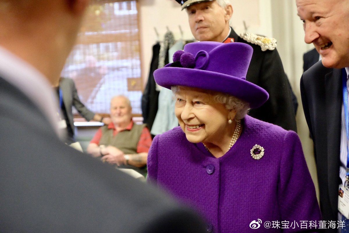 Crown Amethyst Suite of Jewels （皇家紫水晶套装或肯特紫水晶套装