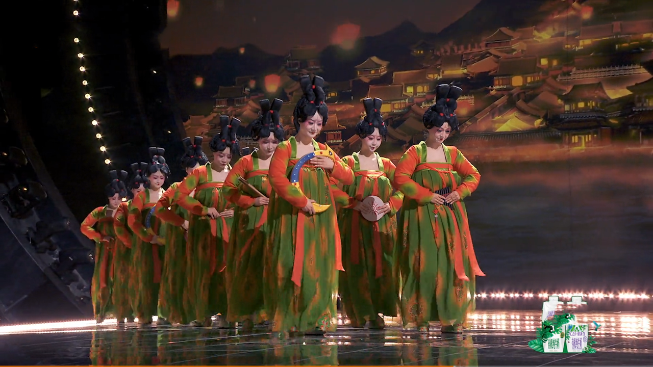 《浪姐2》最后一期,那英蒋璐霞一直哭,《唐宫夜宴》成最佳舞台