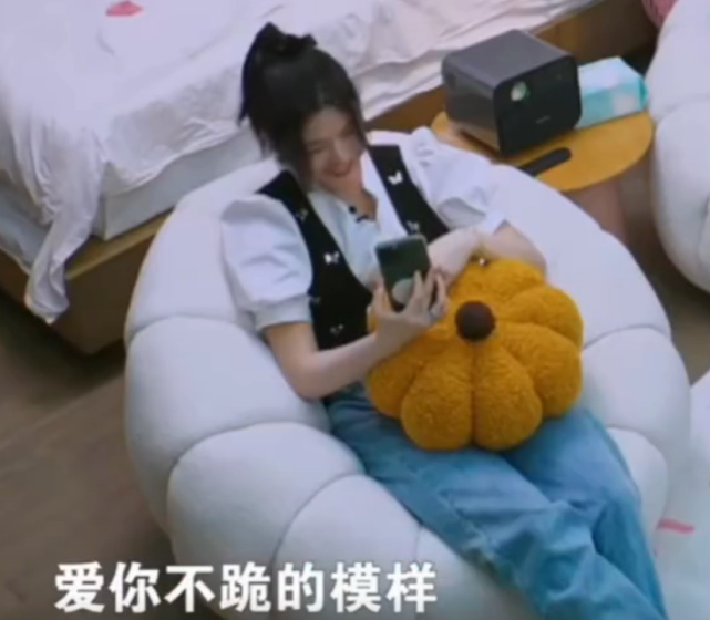 被曝9月底与陈晓官宣离婚,陈妍希谈老公儿子秀幸福,称想要二胎休闲区蓝鸢梦想 - Www.slyday.coM 被曝9月底与陈晓官宣离婚,陈妍希谈老公儿子秀幸福,称想要二胎休闲区蓝鸢梦想 - Www.slyday.coM