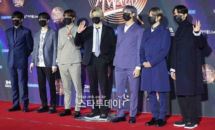 2020金唱片,防弹少年团成最大赢家大赏拿不停,果然最强男团|防弹少年