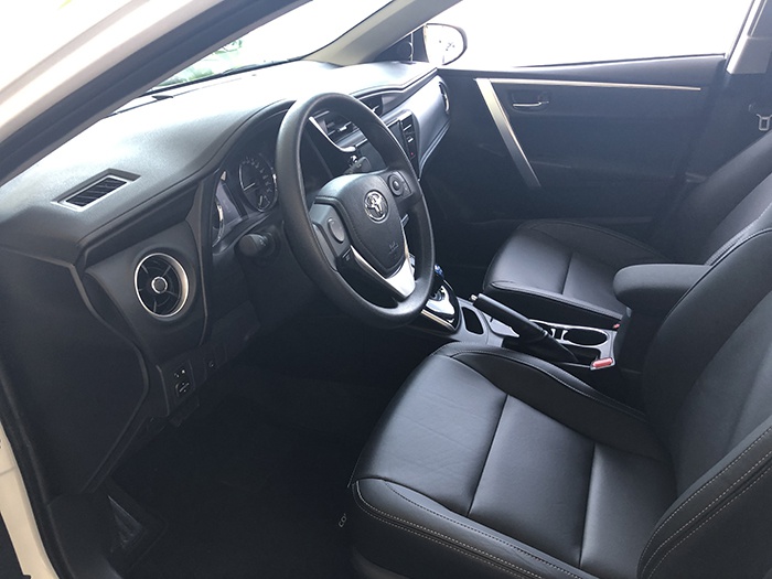 抢先看2020款一汽丰田卡罗拉双擎到底多省油