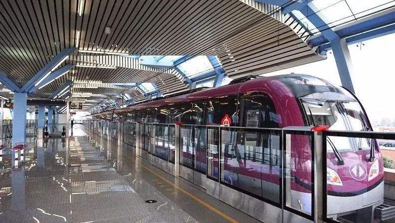 男子着急上地铁将刚领证的老婆丢下民警换我也慌啊