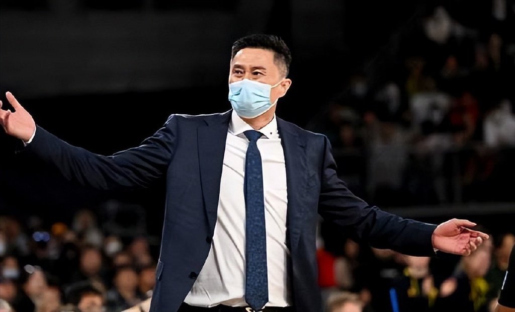 怕啥来啥,广东男篮29人有感染风险,只怨杜锋外甥,打不了季前赛休闲区蓝鸢梦想 - Www.slyday.coM 怕啥来啥,广东男篮29人有感染风险,只怨杜锋外甥,打不了季前赛休闲区蓝鸢梦想 - Www.slyday.coM