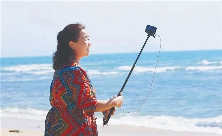 58岁自驾阿姨苏敏决定离婚：她，早该如此休闲区蓝鸢梦想 - Www.slyday.coM