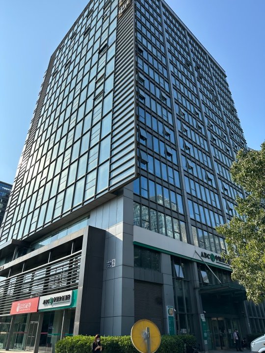 iPhone 14 Pro Max体验 灵动岛之外还有哪些惊喜？休闲区蓝鸢梦想 - Www.slyday.coM