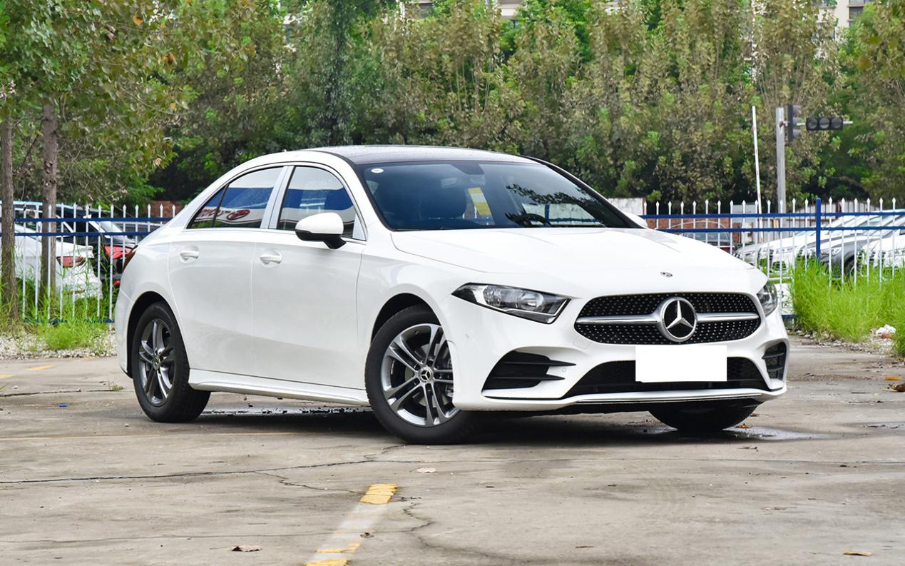 当奔驰a级也降到16万以内事实证明国人还是愿意买车标