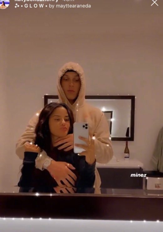 希罗在推特上艾特过一位叫henry的靓妹,她是库兹马的前女友