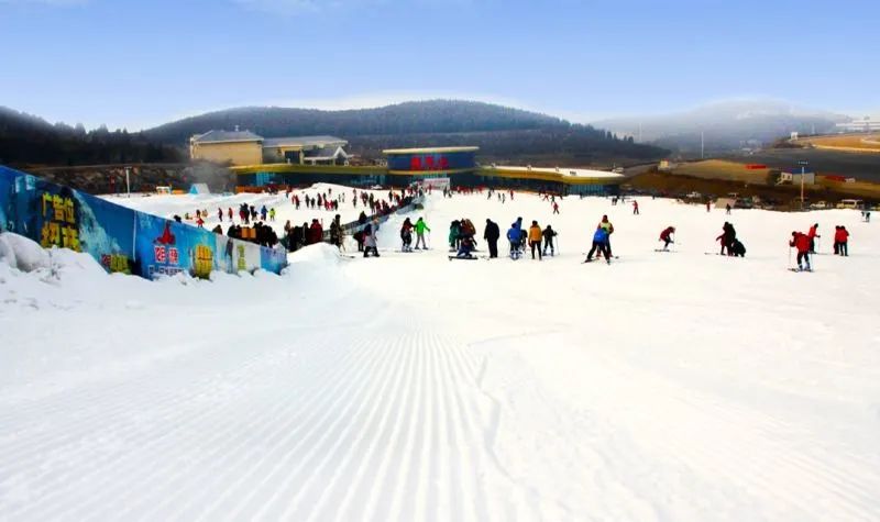 青县大杜庄勇士滑雪场图片