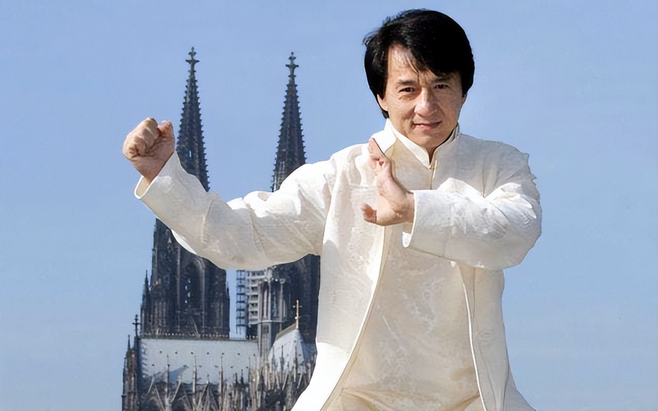 成龙为唐山打人发声,批评围观者惹争议,他年轻时曾不尊重女性休闲区蓝鸢梦想 - Www.slyday.coM 成龙为唐山打人发声,批评围观者惹争议,他年轻时曾不尊重女性休闲区蓝鸢梦想 - Www.slyday.coM