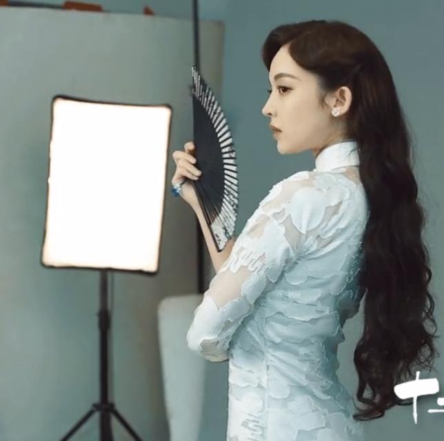 《司藤》正播,又一民国玄幻剧将袭,女主旗袍造型不输景甜