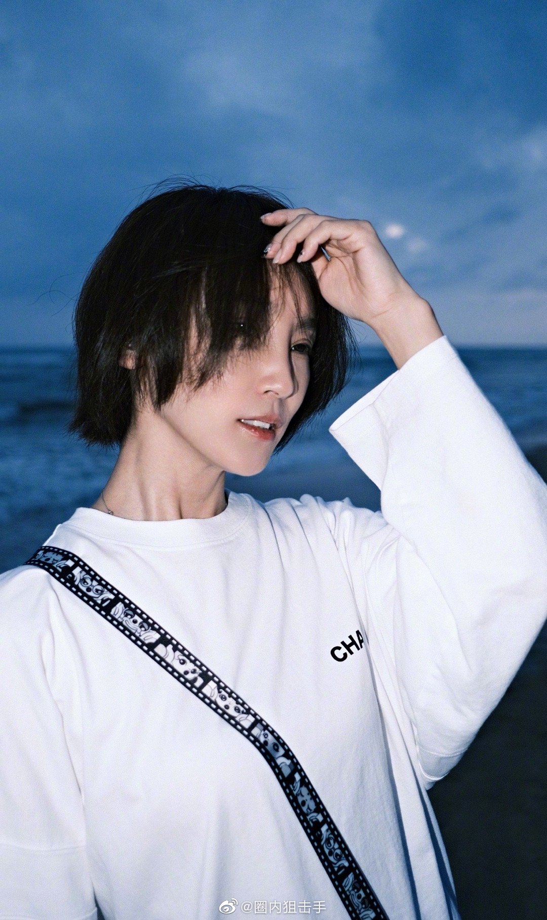 谢楠这是要留长发了吗不过这颜值不管什么发型都很好看呀