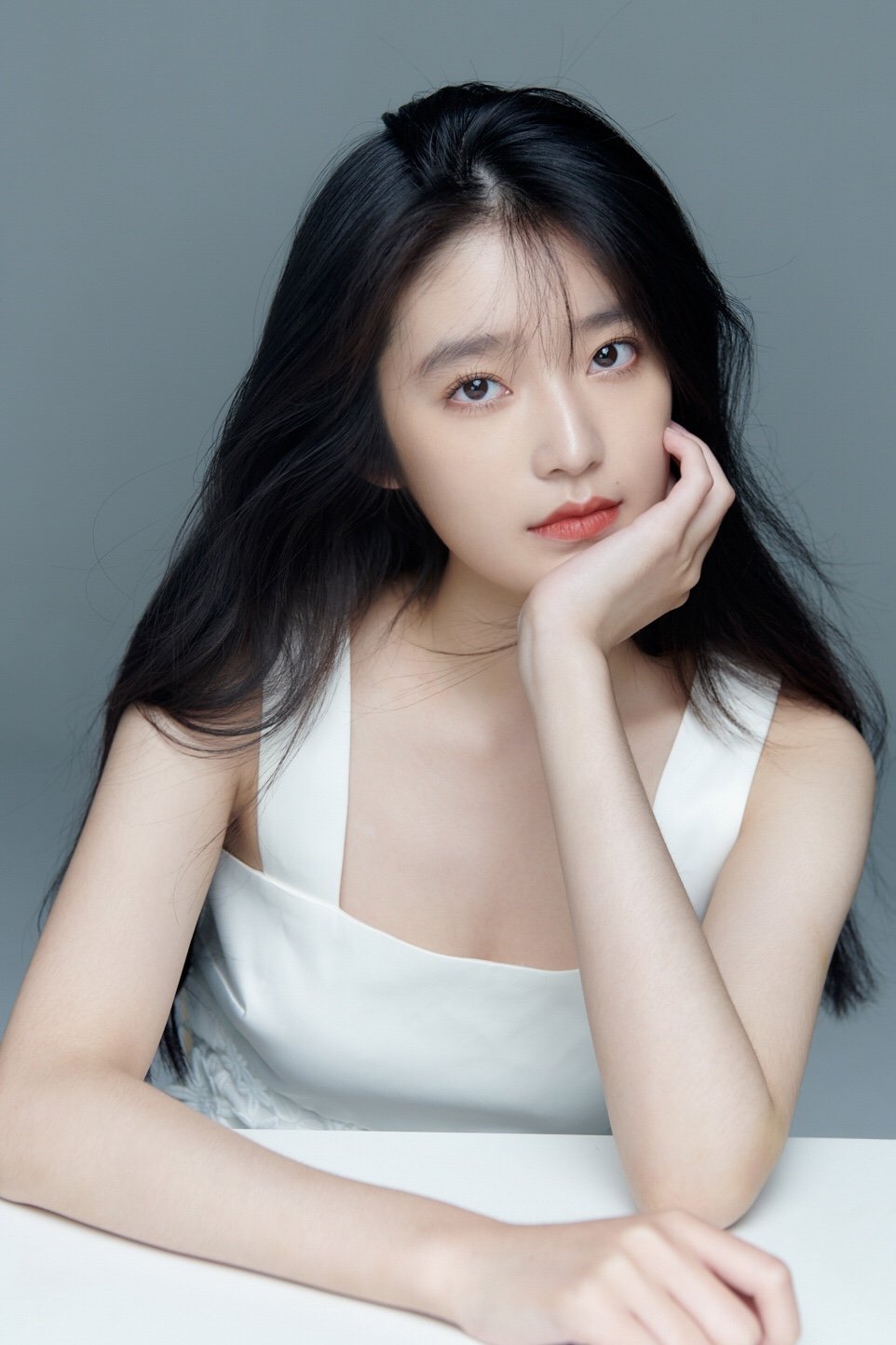 大势小花柴蔚喜提"腹黑萝莉"称号 反转魅力引热议|光渊|柴蔚|萝莉